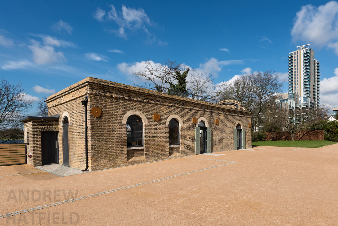 Architectural photo of the Coal House Café at Woodberry Wetlands 